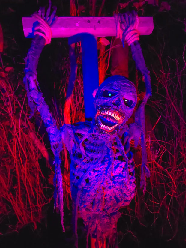 Silentscreamprops Strung out Corpse